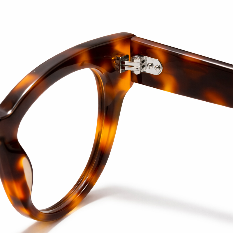 YB609 hinge close-up